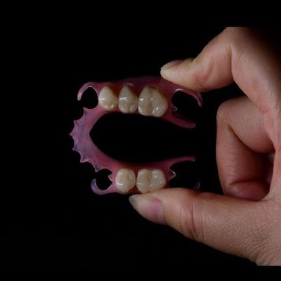 calidad  Lightweight Flexible Valplast Partial Denture For Single Tooth fábrica